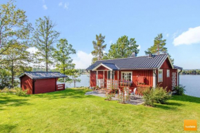 Ekudden. Idylliskt nära sjö. Egen strand. Rimforsa